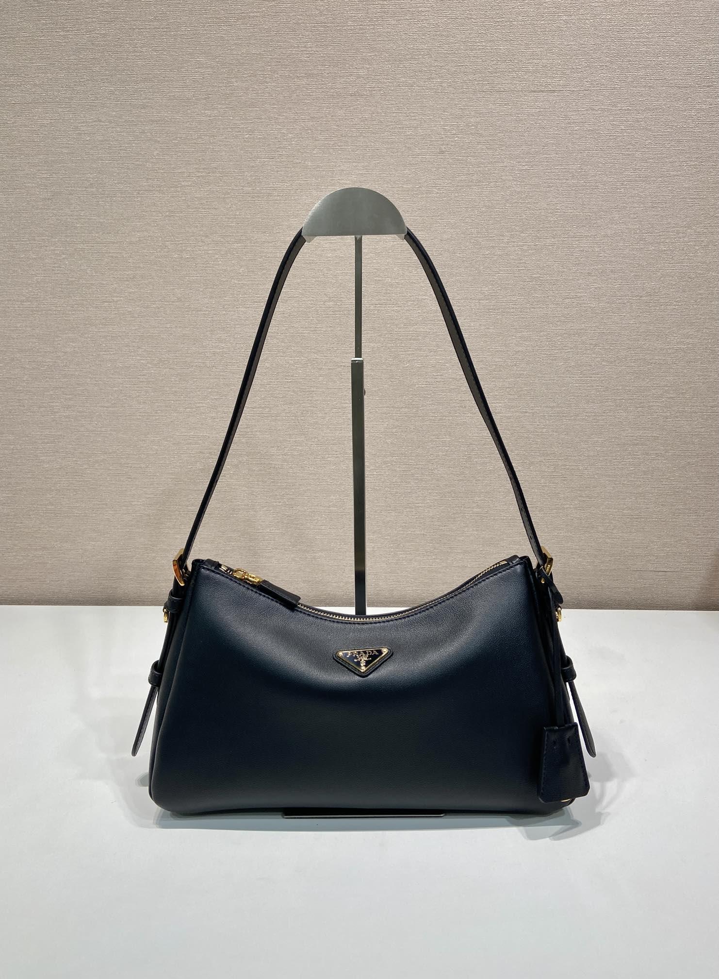 PRADA 294689Z5N013121592514