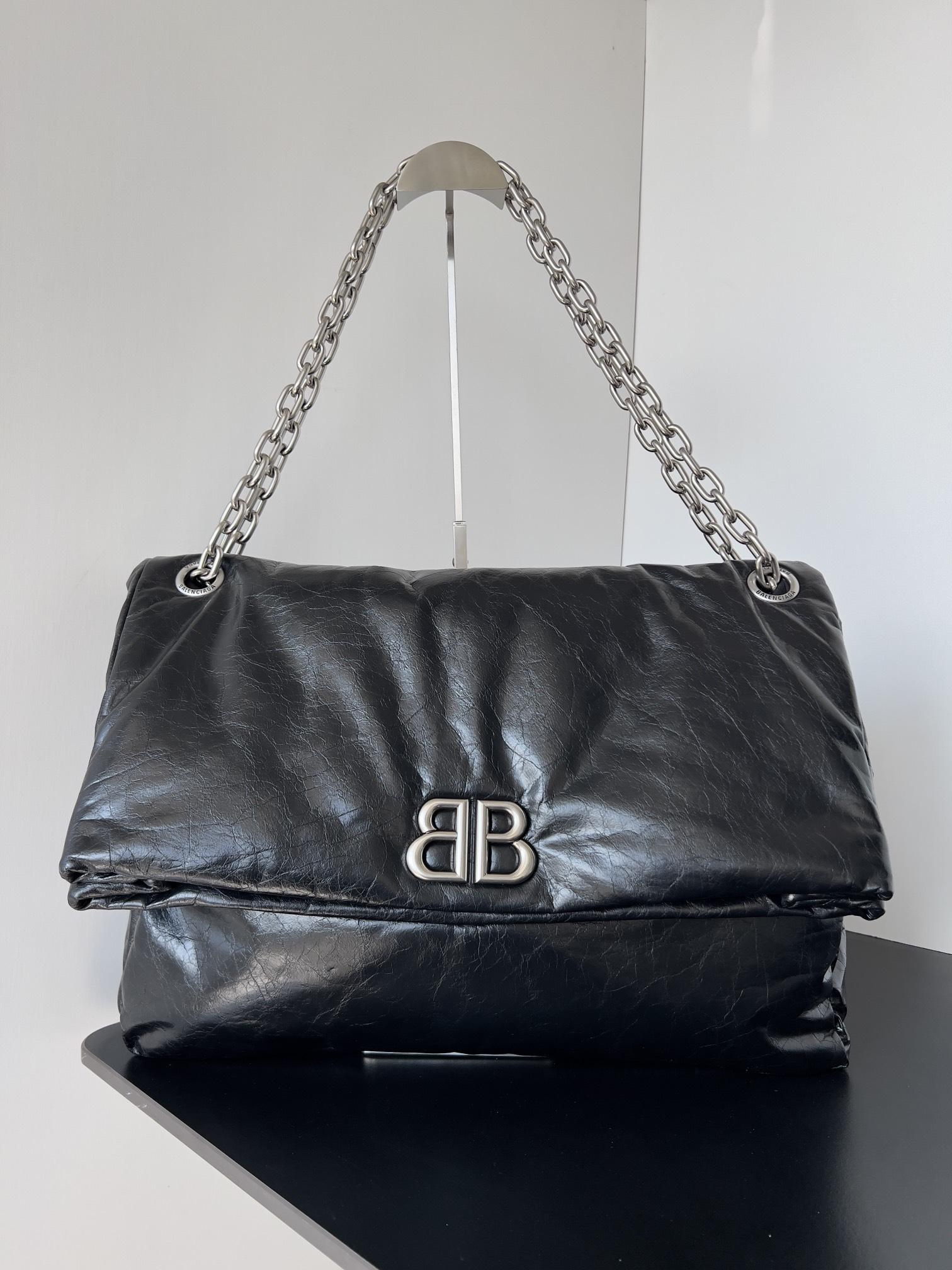 balenciaga  266110Z5N02100158091955