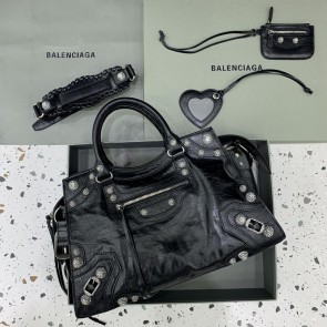 balenciaga  266076Z5N02100158311989