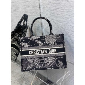 DIOR  215274Z5N02111708301385