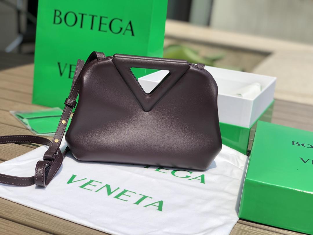 BOTTEGA VENETA  246686Z5N02121735063269