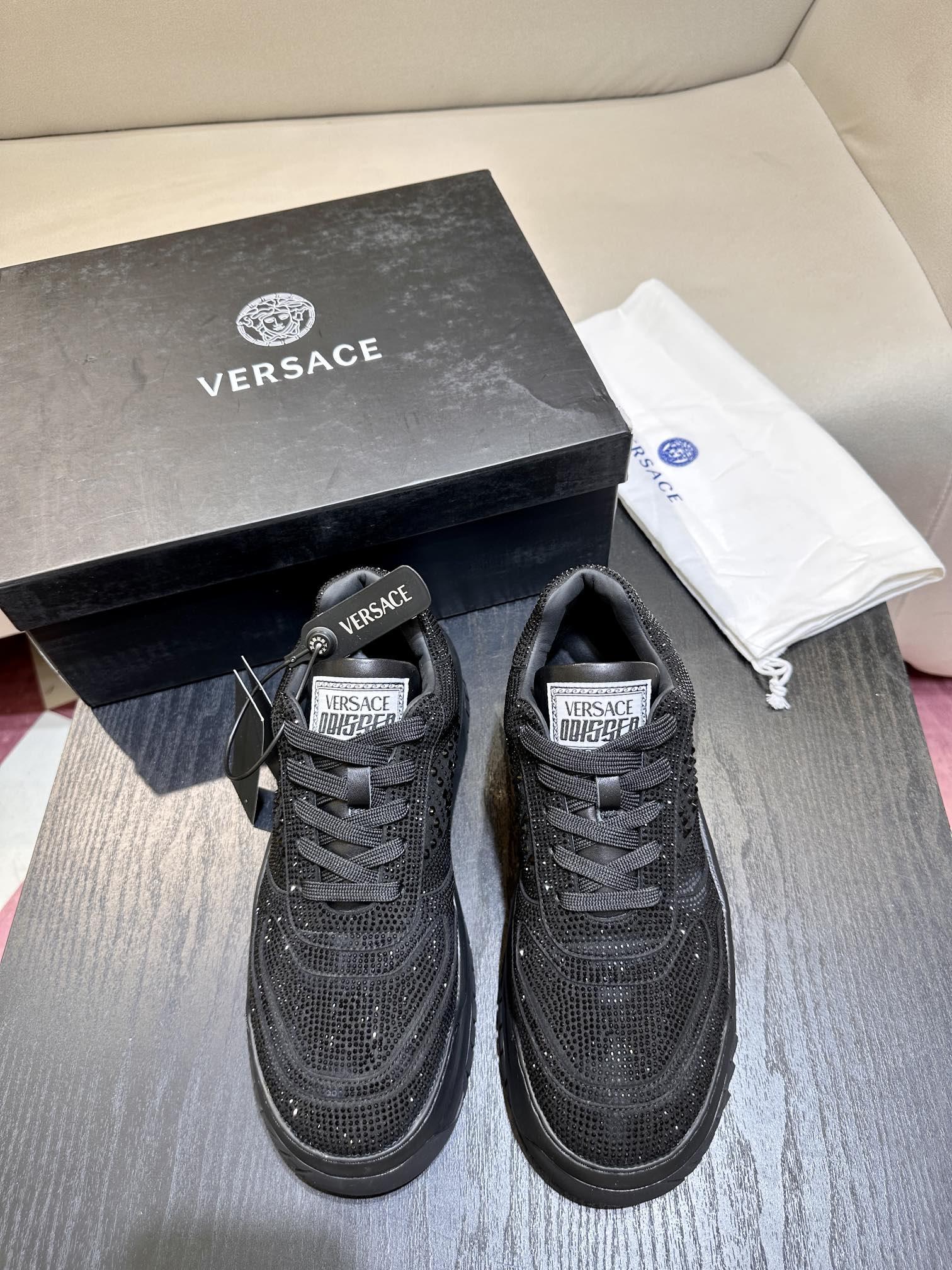 VERSACE  231854Z5N02151905041867