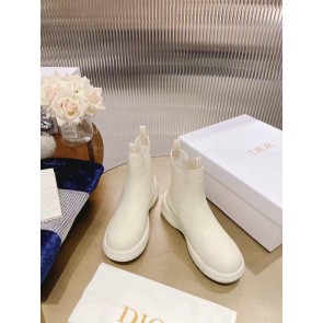 DIOR  234648Z5N0217013615251