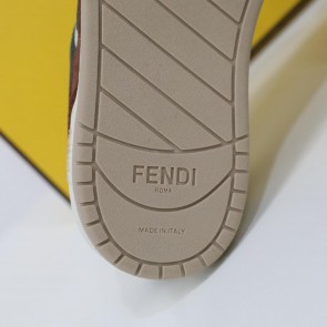 FENDI  243609Z5N0217122020144