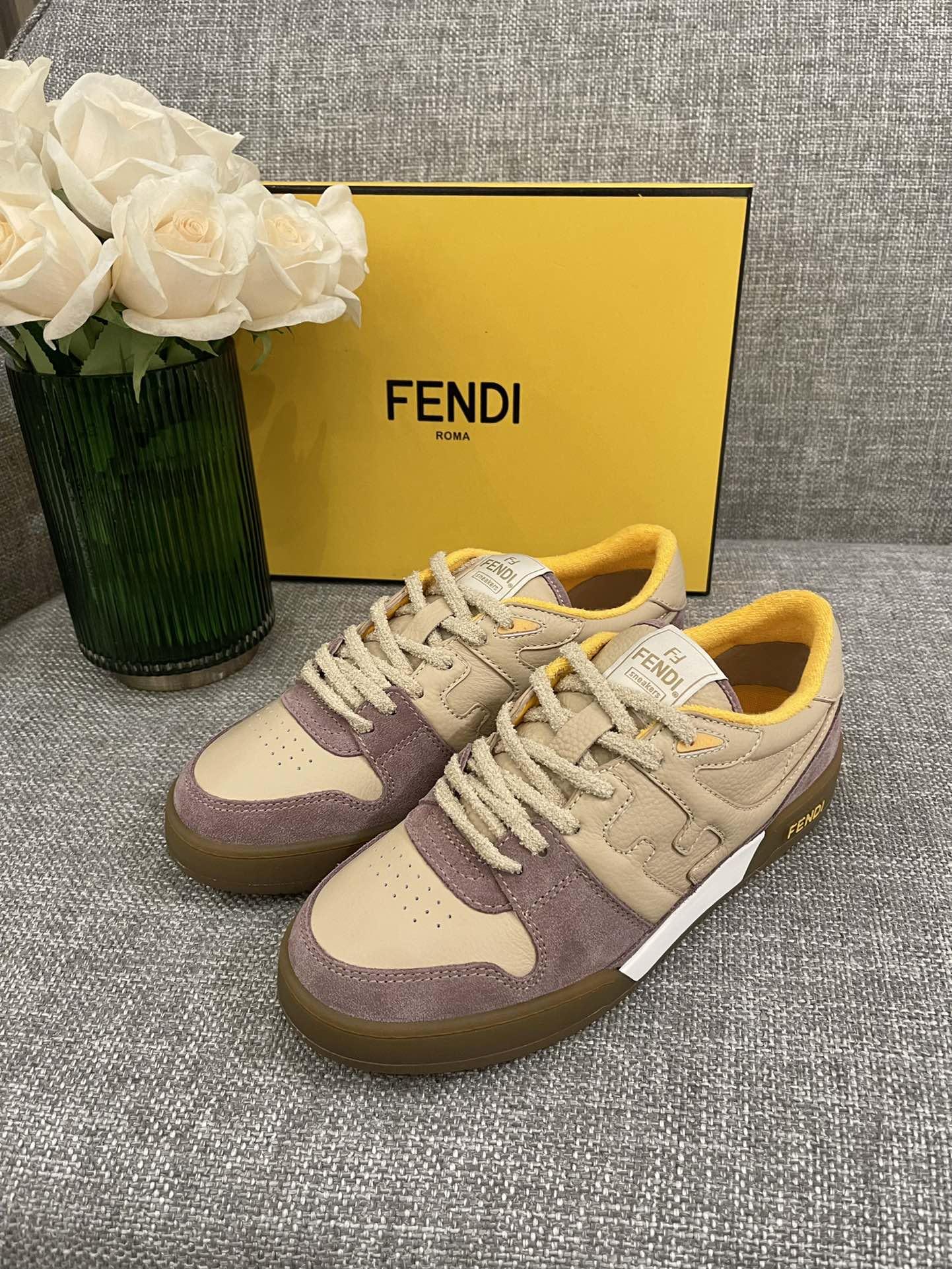 FENDI  243577Z5N0217122040153