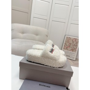 BALENCIAG  235199Z5N021715173629