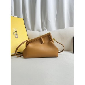 FENDI  265705Z5N0404132410132